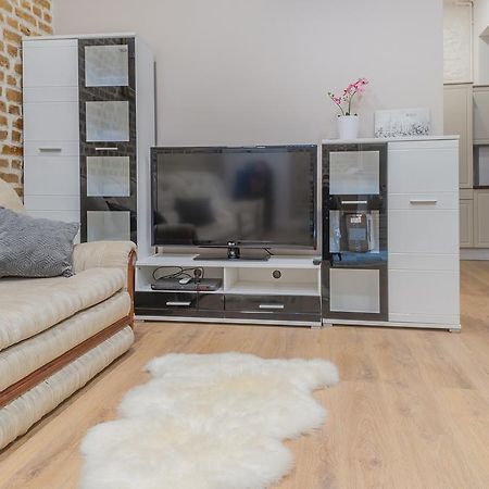Merkela Lux Apartments Riga Ngoại thất bức ảnh